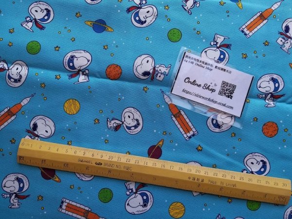 Photo4: ➖ 減價品｜‼️不適用於 滿 $350 包郵 及 滿 $600 減 $30｜💢 接近半米 ~ 48 x 108 cm 現貨｜🇯🇵 日本布｜牛津布｜宇宙遊泳｜Snoopy  (4)