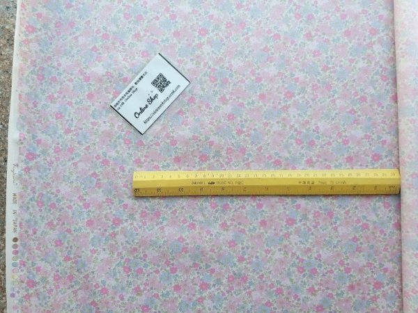 Photo4: ➖ 減價品｜‼️不適用於 滿 $350 包郵 及 滿 $600 減 $30｜💢 象牙色 x 粉紅色、象牙色 x 紫色 有 0.5m 現貨｜🇯🇵 日本布｜表 : 啞光層壓｜底 : 100% 棉｜碎花 (4)