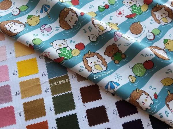 Photo5: ➖ 減價｜‼️ 不享 滿 $250 包郵 ‼️不享 滿 $600 減 $30｜💢 湖水藍 1 y 現貨｜🇹🇼 台灣製｜薄棉｜刺蝟小雞水果風｜Cute hedgehog and fruit Summer Fabric  (5)