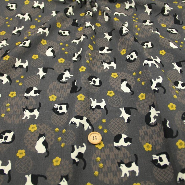 Photo5: ➖ 減價｜‼️不適用於 滿 $350 包郵 及 滿 $600 減 $30｜💢 深灰、煙粉 0.5m 現貨｜🇯🇵 日本製｜薄棉｜和風 和柄 紋様柄｜八件貓 貓 Cat Kitten Japan Fabric (5)