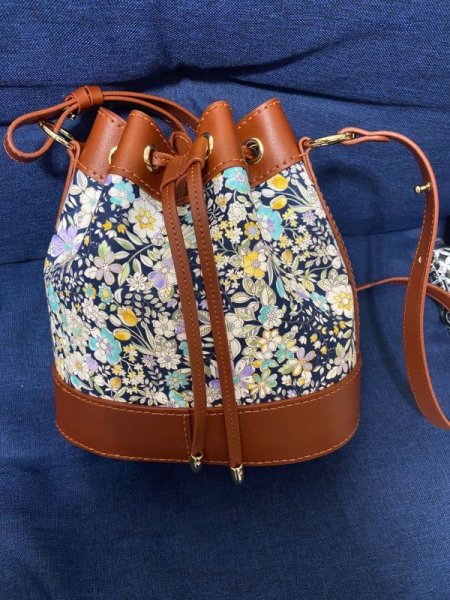 Photo3: ➖ 減價品｜‼️不適用於 滿 $350 包郵 及 滿 $600 減 $30｜🔴 日本製｜💢 深藍 0.5m 現貨｜100%棉 薄｜花｜💕 客人作品分享系列 💕 (3)