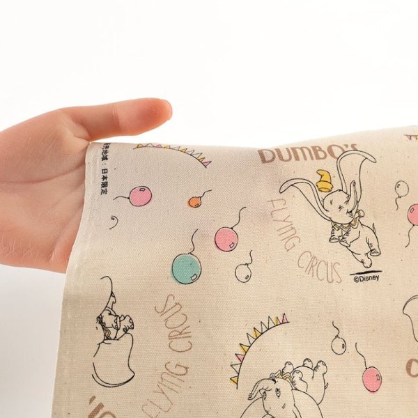 Photo2: ➖ 減價品｜‼️不適用於 滿 $350 包郵 及 滿 $600 減 $30｜🔴 日本製｜💢 原色 0.5m 現貨｜ 100% 棉 牛津布｜Disney Dumbo 小飛象｜2024年 1月 (2)