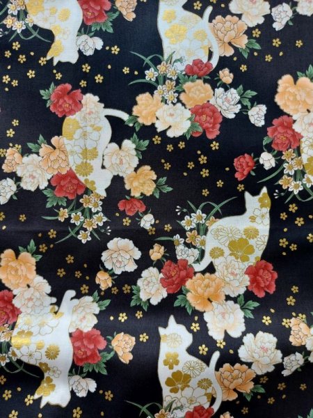 Photo2: ➖ 減價｜‼️不適用於 滿 $350 包郵 及 滿 $600 減 $30｜💢 黑 0.5m 現貨｜🇯🇵 日本布｜QUILT GATE 百華繚蘭｜薄棉｜貓｜牡丹｜貓咪と牡丹日本棉布 (2)