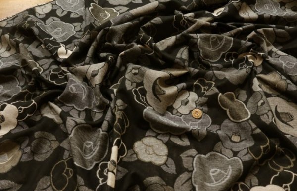 Photo4: 【1米 價格】🟫日本製｜💢 非 現貨｜🇯🇵 日本製｜100% 棉 ~ 提花雙層紗布｜和風 日式 花 椿 Made in Nishiwaki (Japan) (4)