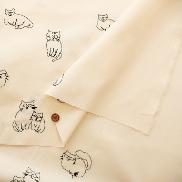 Photo6: 【1米 價格】🟡日本製｜💢 非 現貨｜100% 棉｜剌繡 戴眼鏡的貓｜2025年 5月 (6)
