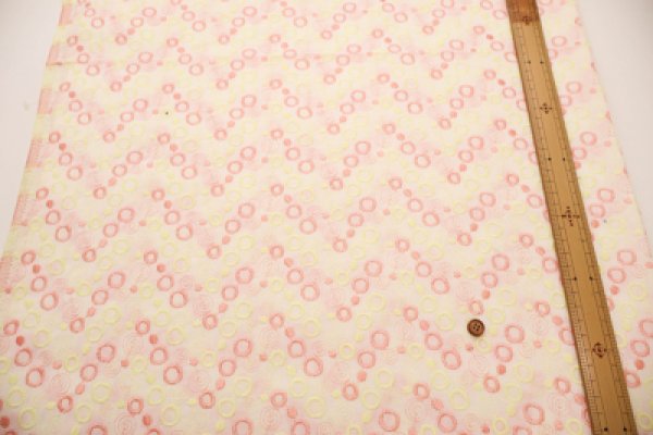 Photo4: 【1米 價格】🟡日本製｜💢 非 現貨｜布料 : 100% 棉 ; 剌繡線 : 100% polyester｜剌繡 簡約圓圈｜2025年 5月 (4)