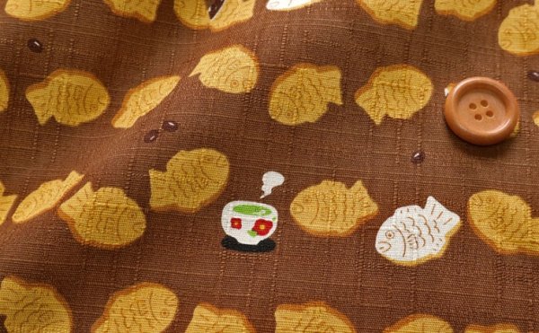 Photo4: 【1米 價格】🟢🟤日本製｜💢 非 現貨｜布料 : 100% 棉 ; 多臂 , 竹節紗｜鯛魚燒 和柄｜2025年 6月 (4)