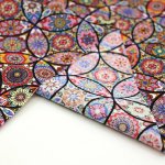 Photo3: 【1米 價格】🟨日本製｜💢 非 現貨｜🇯🇵 日本製｜100% 棉 ~ 薄｜FUWARI 染布 萬花筒花朵 和風｜2025年 (3)