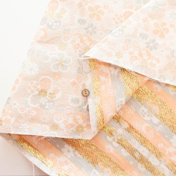 Photo4: 【1米 價格】🟡日本製｜💢 非 現貨｜西陣織 金襴｜和風 和柄 日式 梅小花 (4)