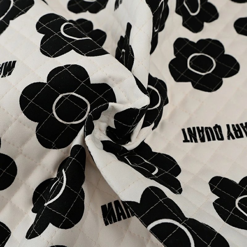 Photo5: 【日本選物｜預訂商品（約15–20日到貨）】🔴日本製｜絎縫 車棉布｜MARY QUANT 雛菊 花朵｜2026年 (5)