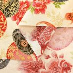 Photo7: 🌸和風感覺滿滿【日本選物｜預訂商品（約15–20日到貨）】🟡日本製｜100% 棉 床單厚度｜百華繚蘭 金魚與和傘圖案｜2026年 4月｜附【8款實用建議 及 迷你斜孭袋 建議用布量 參考】 (7)