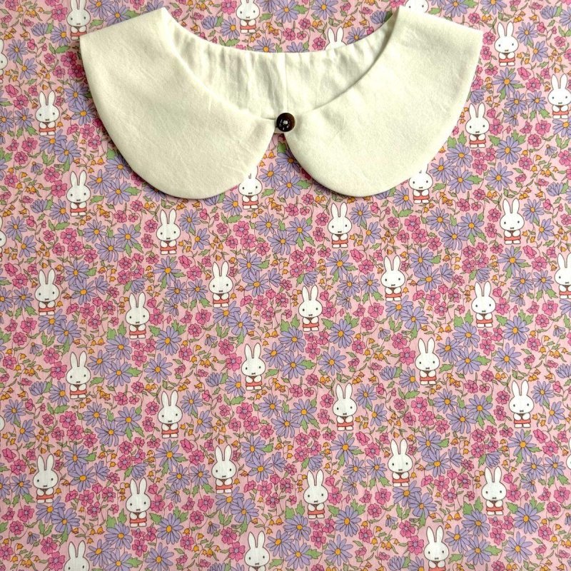 Photo7: Prairie Day🐰Miffy【預訂商品（約 20日到貨）】🟣日本製｜100% 棉 ~ Liberty Tana Lawn 棉布 💡非常輕薄💡柔軟💡透氣💡表面帶有一種類似絲綢咁光滑細緻嘅質感｜⭐米菲⭐罌粟與雛菊⭐線條簡潔的花朵⭐取自1963年繪本的米菲早期形象｜2026年 7月 (7)