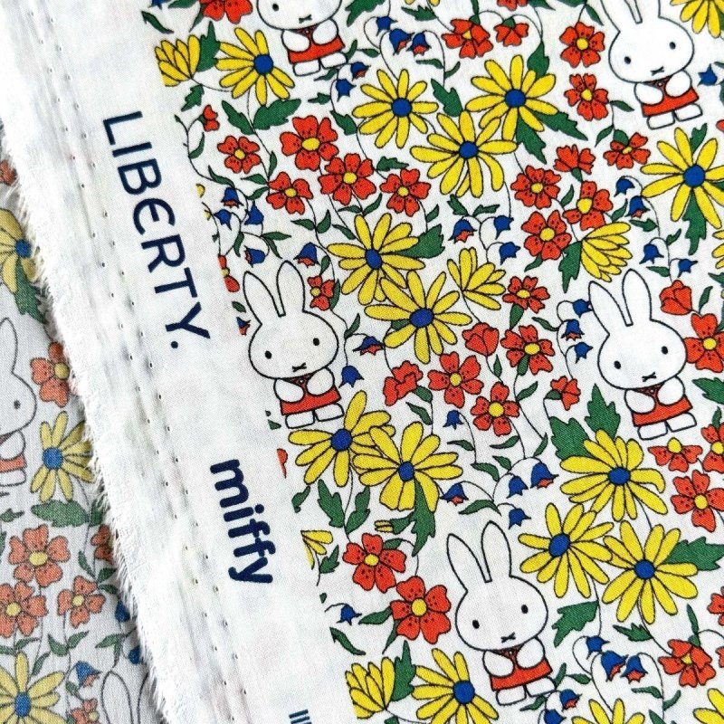 Photo3: Prairie Day🐰Miffy【預訂商品（約 20日到貨）】🟣日本製｜100% 棉 ~ Liberty Tana Lawn 棉布 💡非常輕薄💡柔軟💡透氣💡表面帶有一種類似絲綢咁光滑細緻嘅質感｜⭐米菲⭐罌粟與雛菊⭐線條簡潔的花朵⭐取自1963年繪本的米菲早期形象｜2026年 7月 (3)