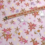 Photo12: Seaside Escape🐰Miffy【預訂商品（約 20日到貨）】🟣日本製｜100% 棉 ~ Liberty Tana Lawn 棉布 💡非常輕薄💡柔軟💡透氣💡表面帶有一種類似絲綢咁光滑細緻嘅質感｜⭐米菲⭐貝殼、海螺、海星⭐Miffy在海邊⭐懷舊氣息｜2026年 7月 (12)
