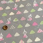 Photo2: 💕Little My【預訂商品（約 20日到港）】🟣日本製｜100% 棉 ~ 床單厚度｜MOOMIN × 河東梨香 小美 阿美 小不點 幾何三角 帶有精緻的銀色亮粉細節｜2026年 9月 (2)