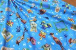 Photo5: 💕Toy Story 5【預訂商品（約 20日到港）】🔵日本製｜100% 棉 ~ 牛津布．噴墨印花布 圖案精緻 顏色鮮明｜反斗奇兵 5 胡迪Woody 巴斯光年Buzz Lightyear 翠絲Jessie 小叉Forky 勁爆阿達Duke Caboom 阿得與賓尼Ducky & Bunny｜2026年 9月 (5)