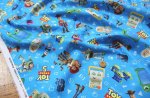 Photo4: 💕Toy Story 5【預訂商品（約 20日到港）】🔵日本製｜100% 棉 ~ 牛津布．噴墨印花布 圖案精緻 顏色鮮明｜反斗奇兵 5 胡迪Woody 巴斯光年Buzz Lightyear 翠絲Jessie 小叉Forky 勁爆阿達Duke Caboom 阿得與賓尼Ducky & Bunny｜2026年 9月 (4)