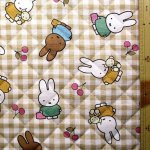 Photo3: 🐰Miffy【預訂商品（約 20日到港）】🔵日本製｜絎縫 車棉布｜Miffy & Friends Melanie 小熊 櫻桃 格紋｜2026年 10月 (3)