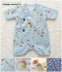 Photo1: 🐱 愉快貓咪系列【日本選物｜預訂商品（約 20 日到港）】🟤日本製｜100%棉 雙層紗布 ｜Cotton Kobayashi 貓咪童話 雨衣的小貓 晴天娃娃 小雨滴、蘑菇傘和蝸牛｜2026年 10月 (1)
